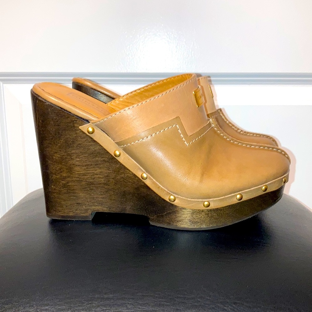 Hunter Leather Platform Clogs